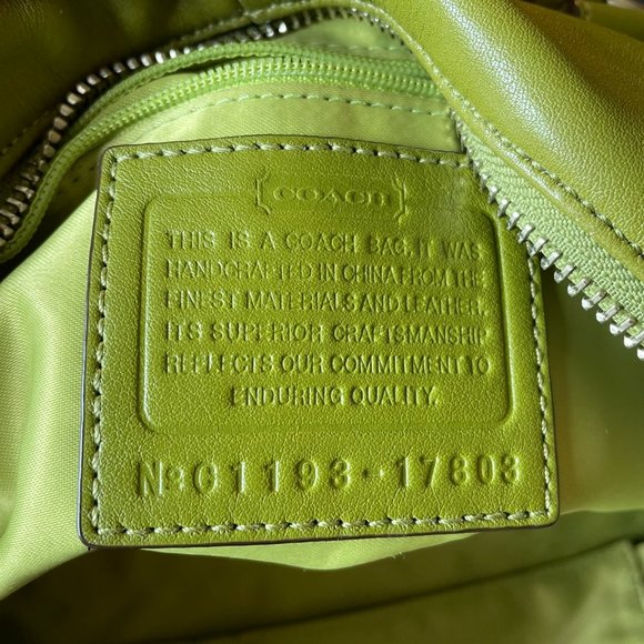 Coach - Green Leather Chelsea Reese Convertible Bag - Picture 13 of 14
